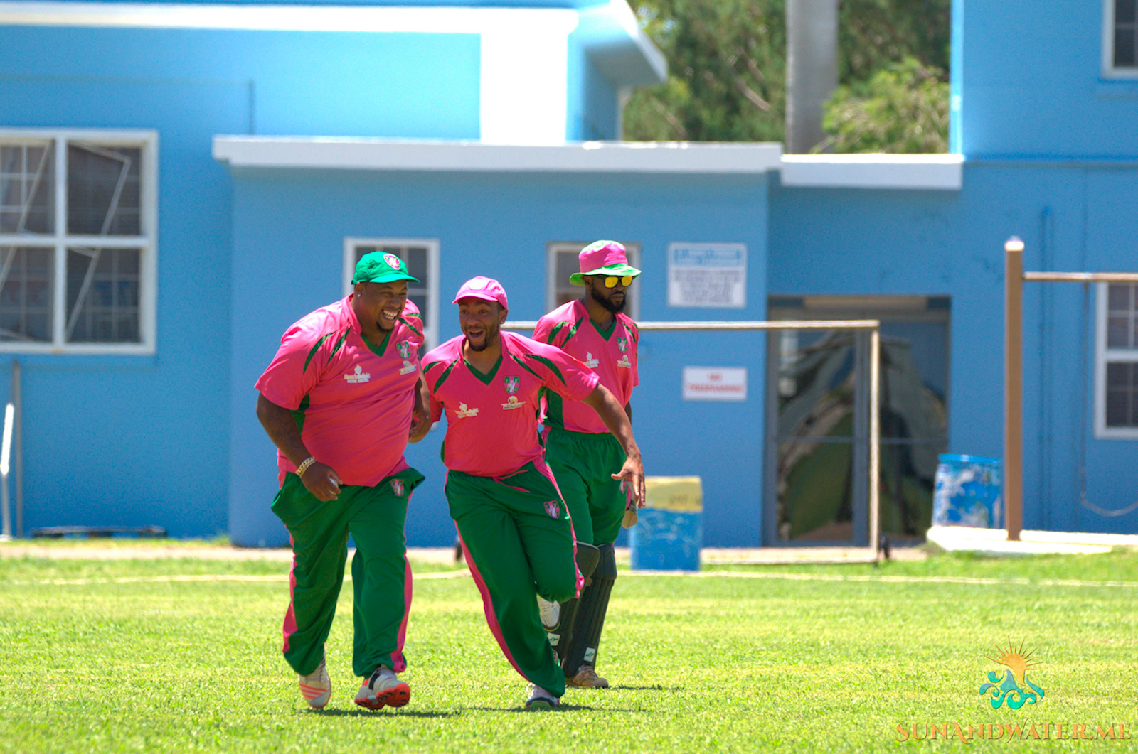 Somerset Bridge vs Flatts